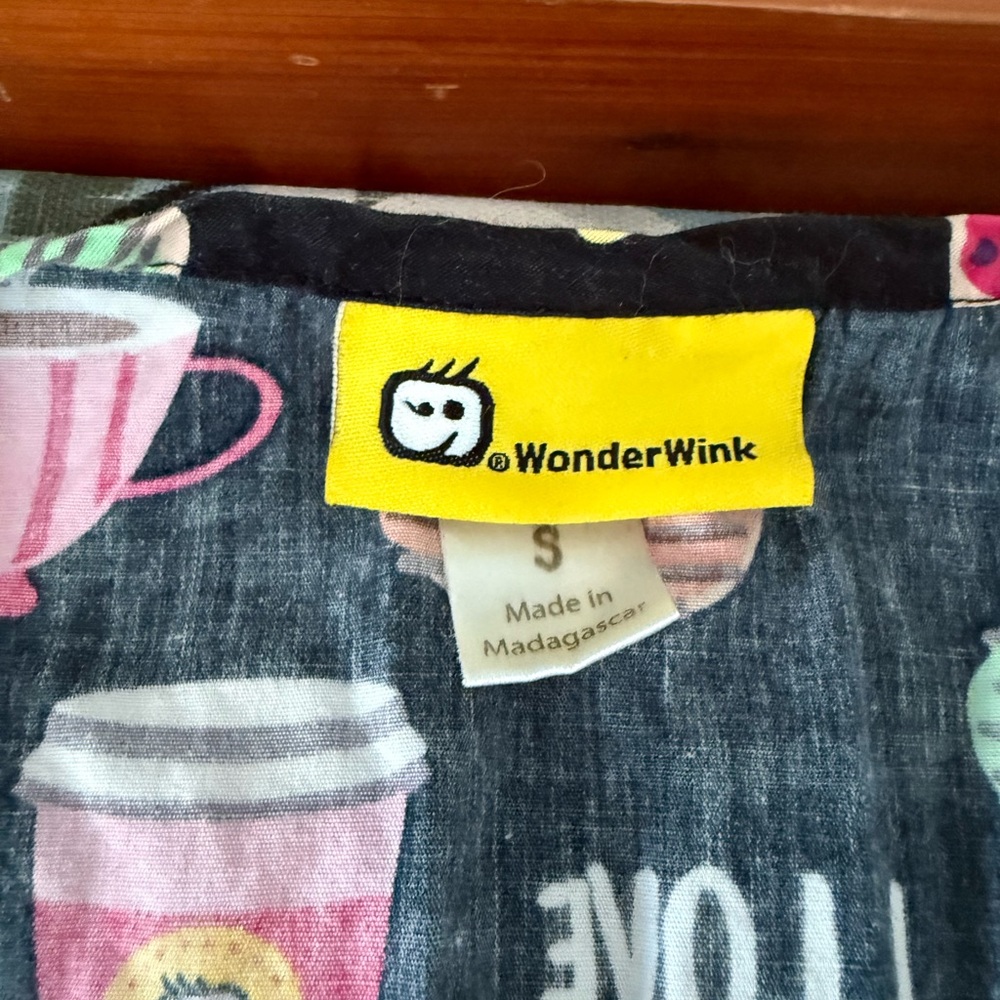 WonderWink Multicolor Coffee Print Scrub Top